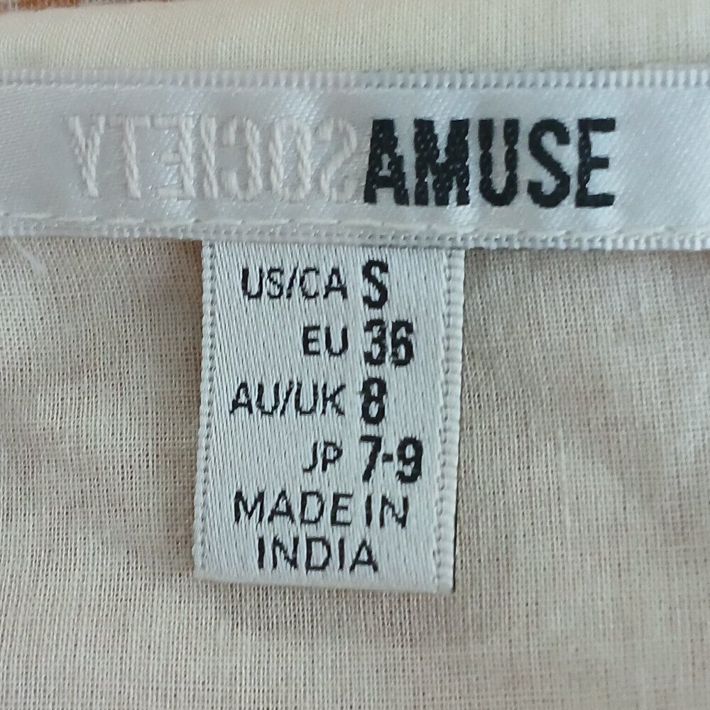 AMUSE SOCIETY TUNIC TOP, WITH RUFFLE TRIM, PUMPKIN AND CREAM COLOR, SIZE SMALL - Picture 2 of 9